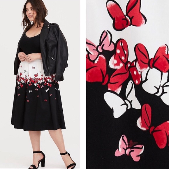 torrid Dresses & Skirts - Minnie Mouse skirt/polka dot bows